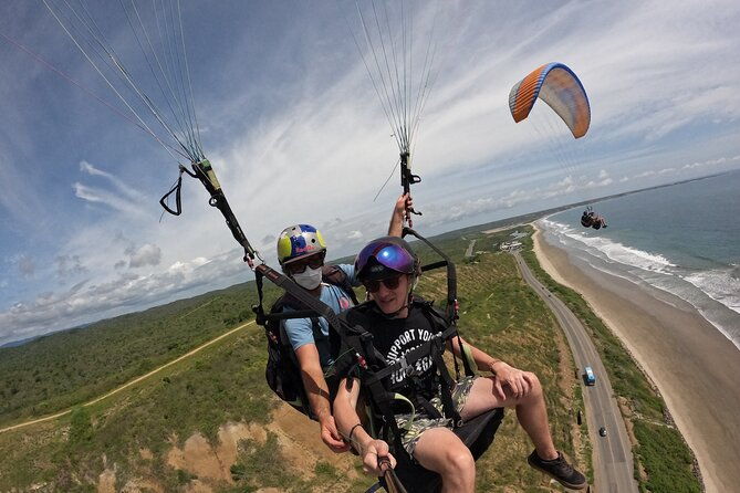 ecuador-paragliding-montanita