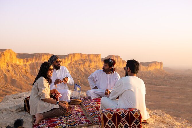 Edge of the World & Keshta in Riyadh - Key Points