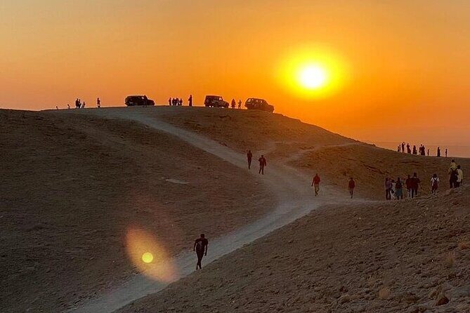 Edge of The World Riyadh with Camel Ride ,Bat Cave Visit & Dinner - Key Points