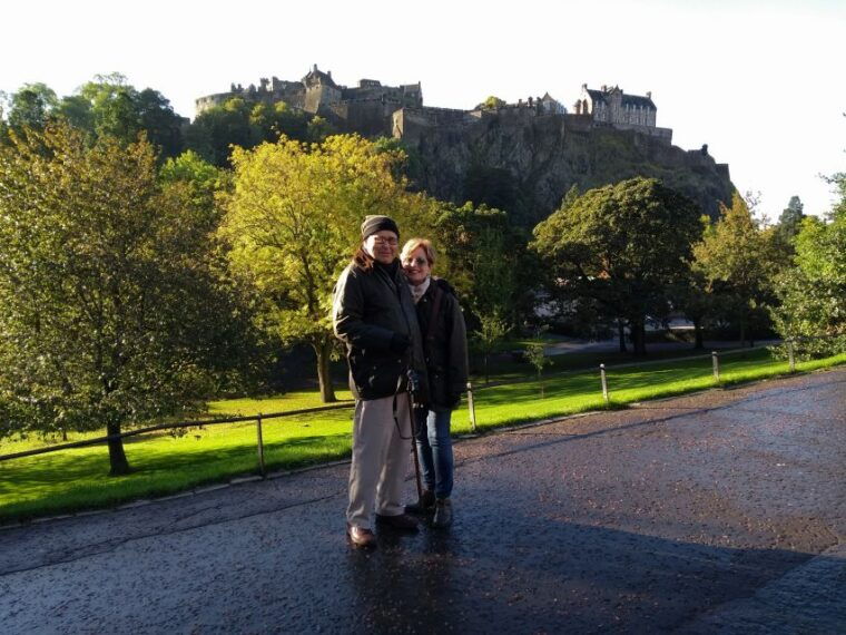 edinburgh-book-a-local-friend