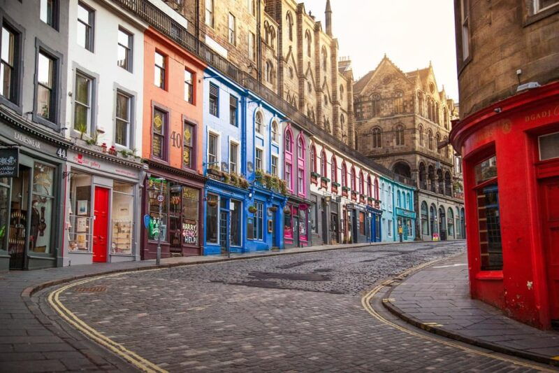 edinburgh-castle-royal-mile-walking-tour-ticket-included-2