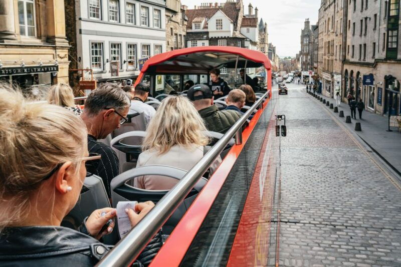 edinburgh-city-sightseeing-hop-on-hop-off-bus-tour