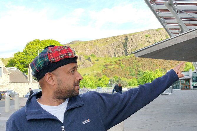 edinburgh-city-walking-tour-discover-old-town-royal-mile-with-a-local-expert-2