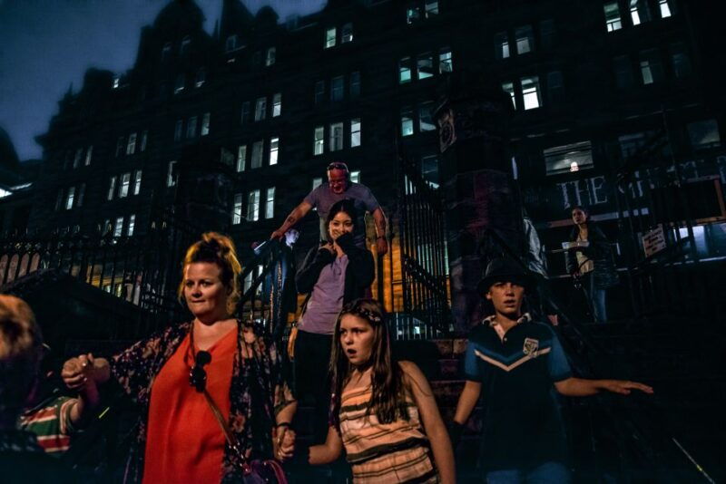 edinburgh-comedy-horror-ghost-bus-tour