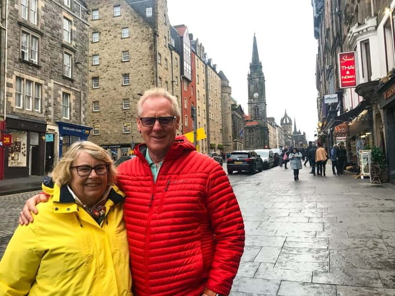 Edinburgh: Custom Highlights & Hidden Gems Tour with a Local - Discover the True Spirit of Edinburgh
