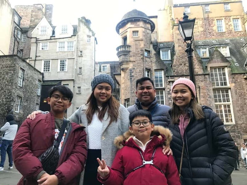 Edinburgh: Custom Highlights & Hidden Gems Tour with a Local - Who Should Consider This Tour?