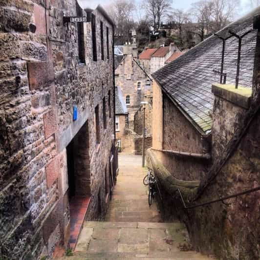edinburgh-dean-village-and-circus-lane-walking-tour