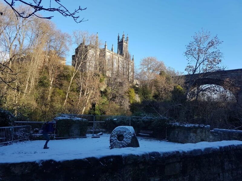 edinburgh-dean-village-and-circus-lane-walking-tour