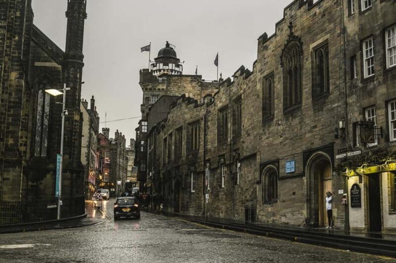 Edinburgh Essentials  4-Hour Private Tour - FAQ