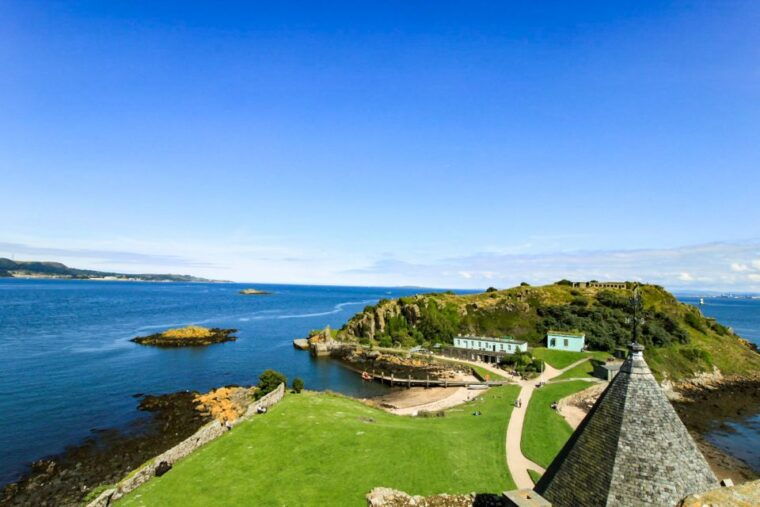 edinburgh-firth-of-forth-three-bridges-sightseeing-cruise
