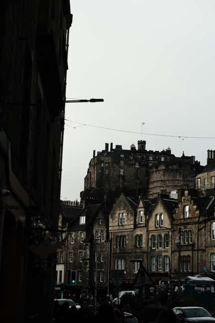 Edinburgh: Folklore & History Walking Tour - Discovering Edinburgh’s Hidden Stories