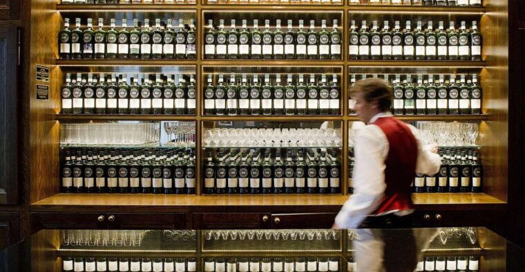 edinburgh-food-drink-tour-with-eat-walk-tours