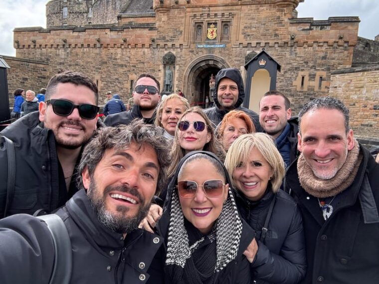 edinburgh-full-day-walking-tour-with-castle-included