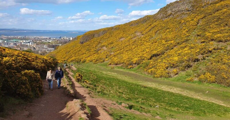 edinburgh-guided-arthurs-seat-hike