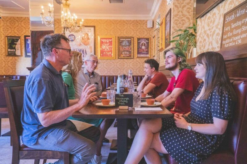 edinburgh-guided-whisky-tasting-walking-tour