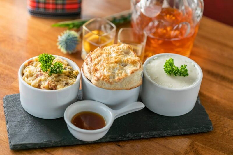 edinburgh-guided-whisky-tour-with-scottish-roll-and-sausage