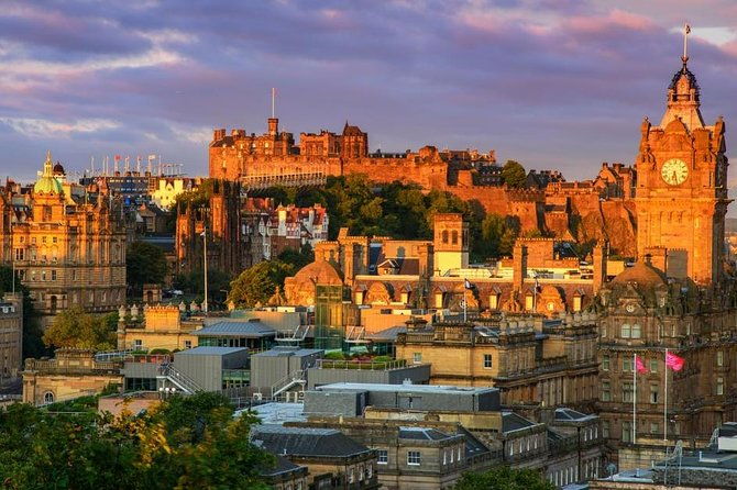 edinburgh-highlights-hidden-gems-private-tour-with-a-local