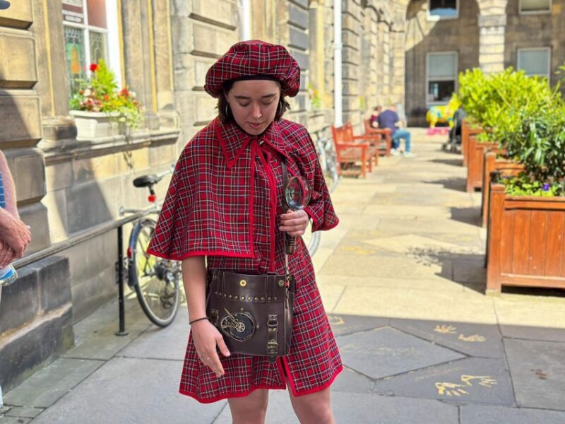 Edinburgh: Historical Gems Tour with Whisky & Local Flavours - Practical Details and Tips