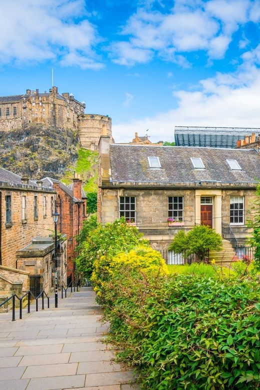 edinburgh-history-lovers-old-town-walking-tour-2