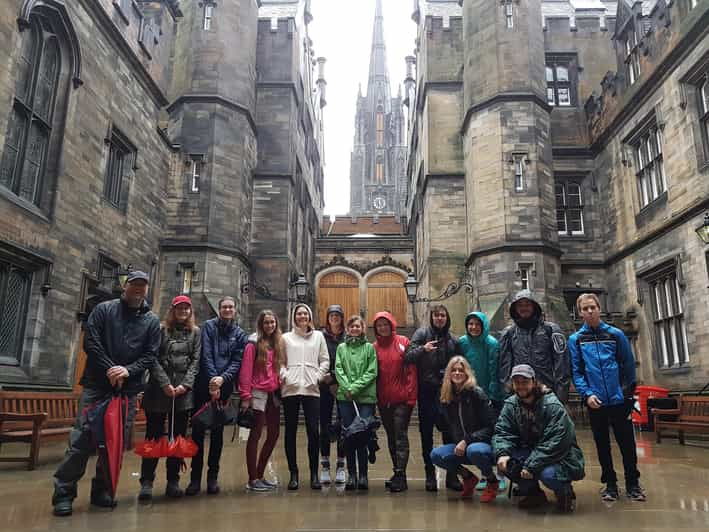 edinburgh-history-lovers-old-town-walking-tour-2