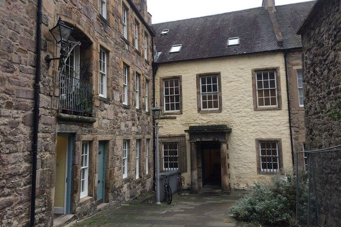 edinburgh-history-lovers-old-town-walking-tour