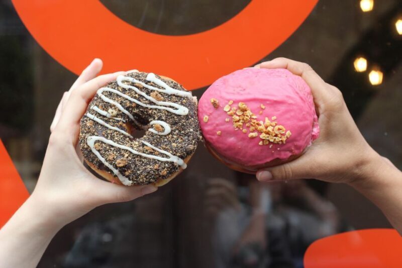 Edinburgh: Holiday Donut Adventure Tour - FAQ  