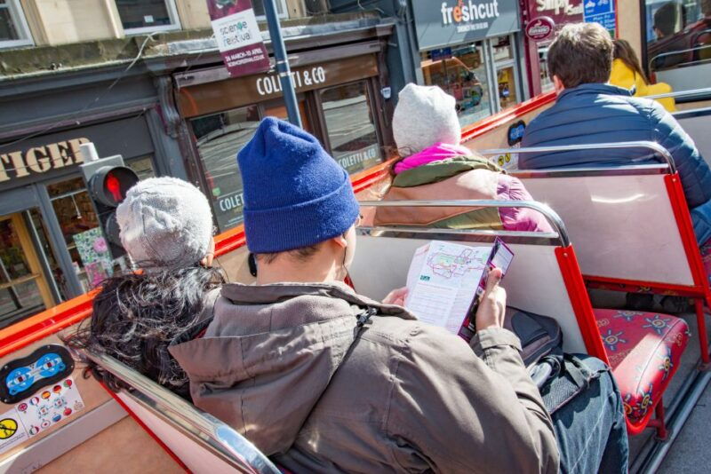 edinburgh-hop-on-hop-off-bus-pass-with-3-city-tours