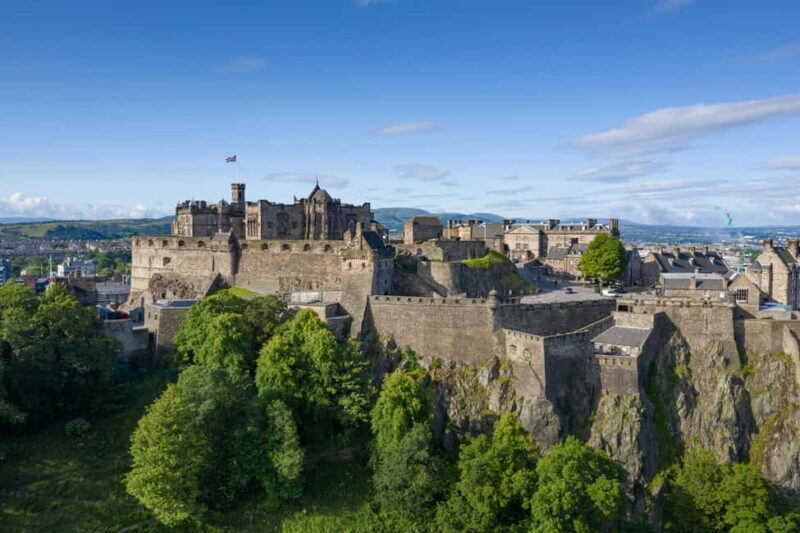 Edinburgh: Hop-On Hop-Off Bus Tour with Live Guide - What To Expect During the Tour