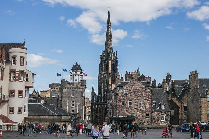 edinburgh-in-a-day-full-day-private-tour-with-edinburgh-castle-2