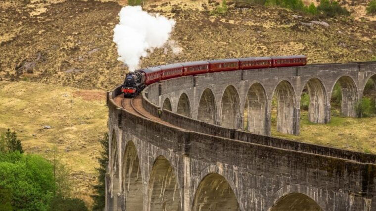 edinburgh-isle-of-skye-and-loch-ness-5-day-highlands-tour