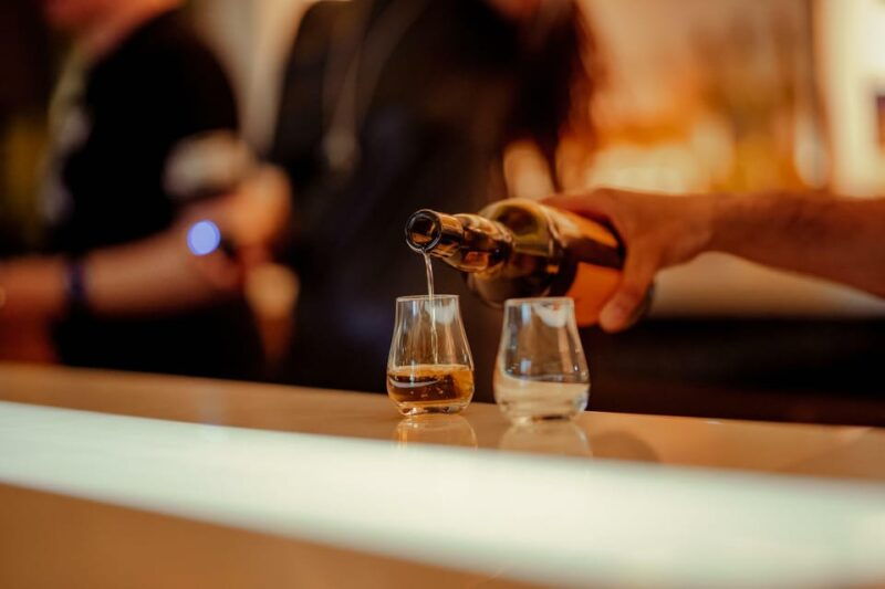 edinburgh-johnnie-walker-whisky-explorers-guided-tasting