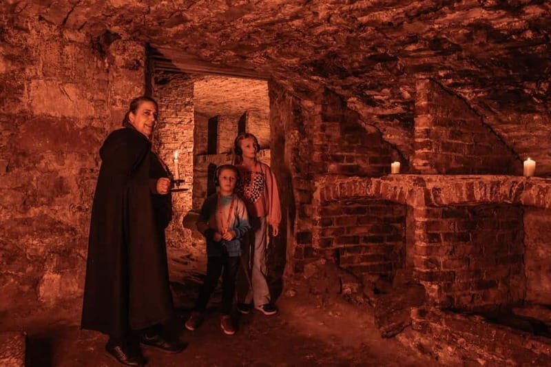 Edinburgh: Kids Multi-Sensory Underground Small-Group Tour - Edinburgh: Kids Multi-Sensory Underground Small-Group Tour — A Fun Way to Explore Ghoulish History  