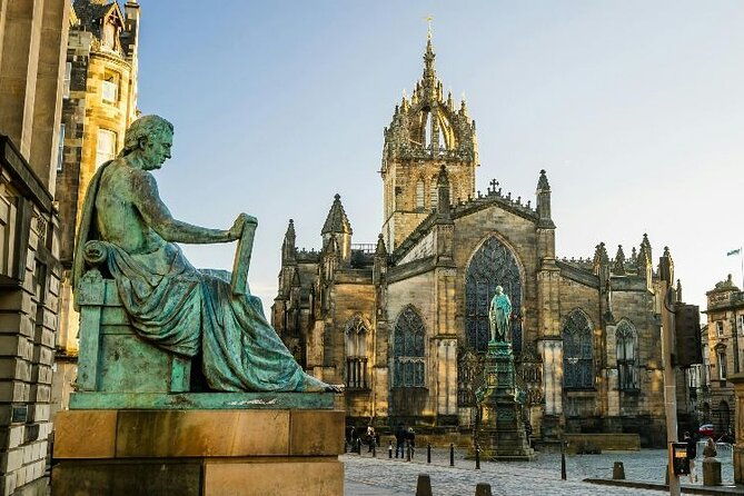 edinburgh-luxury-private-day-tour-the-royal-experience-2