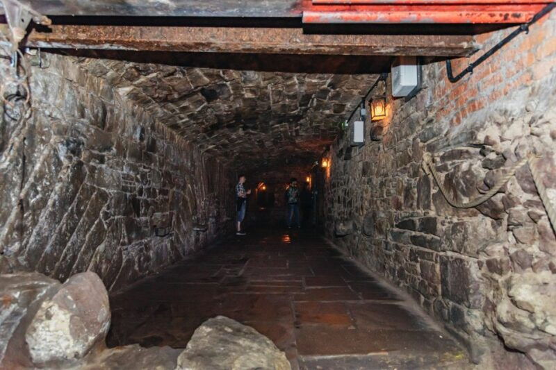 edinburgh-old-town-and-underground-historical-tour