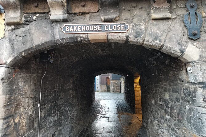 edinburgh-outlander-self-guided-private-tour