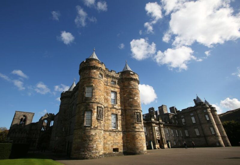 edinburgh-palace-of-holyroodhouse-entry-ticket