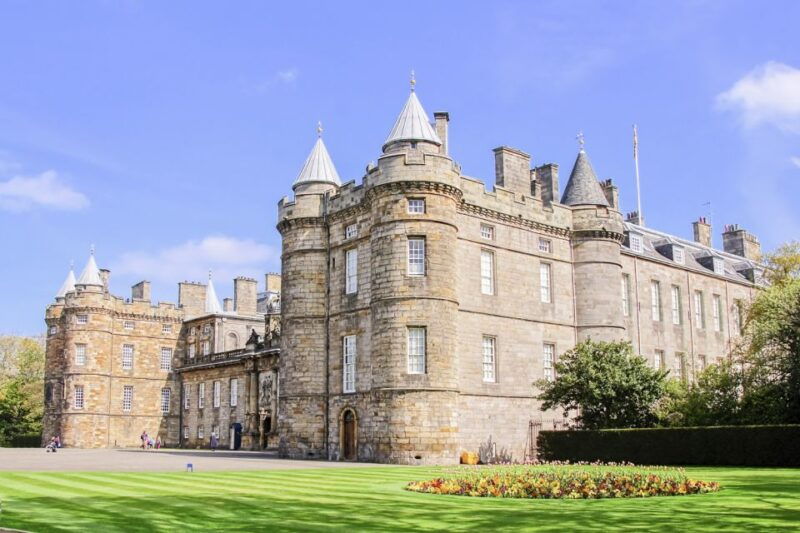 edinburgh-palace-of-holyroodhouse-entry-ticket