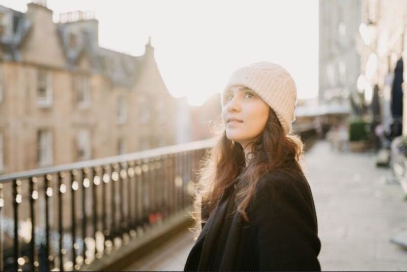 edinburgh-photo-shoot-with-a-private-vacation-photographer