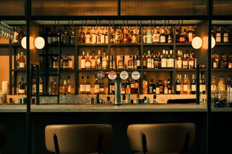 edinburgh-port-of-leith-distillery-tour-tasting