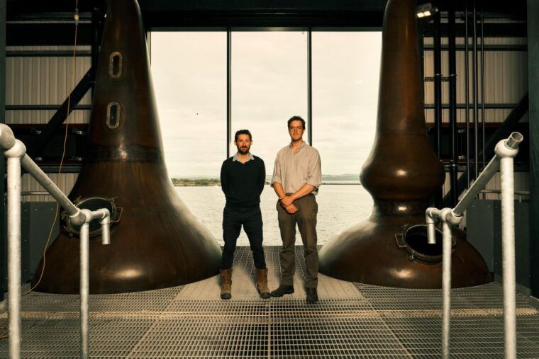 edinburgh-port-of-leith-distillery-tour-tasting