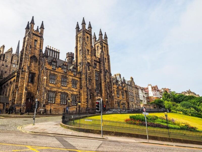 edinburgh-private-architecture-tour-with-a-local-expert