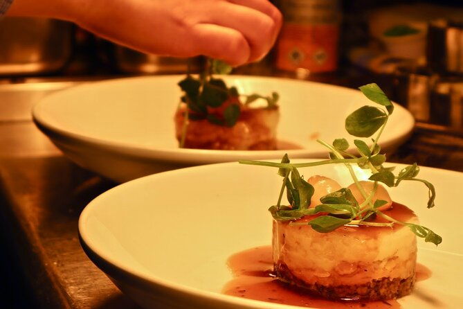 edinburgh-private-walking-food-tour-with-secret-food-tours