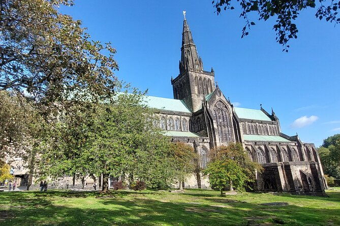 edinburgh-privately-guided-day-tour-of-glasgow-in-luxury-minivan-4