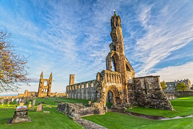edinburgh-privately-guided-st-andrews-day-tour-in-luxury-minivan