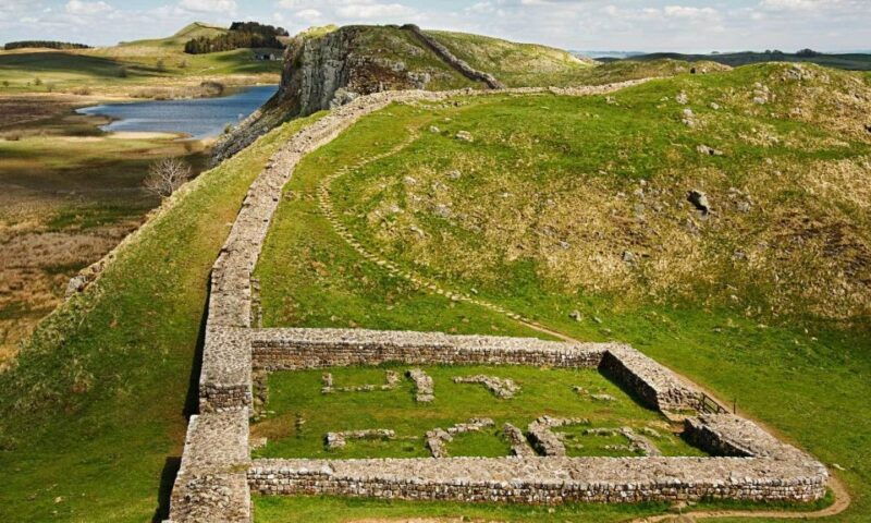 edinburgh-rosslyn-chapel-and-hadrians-wall-tour-in-spanish