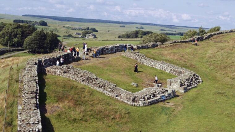 edinburgh-rosslyn-chapel-and-hadrians-wall-tour-in-spanish