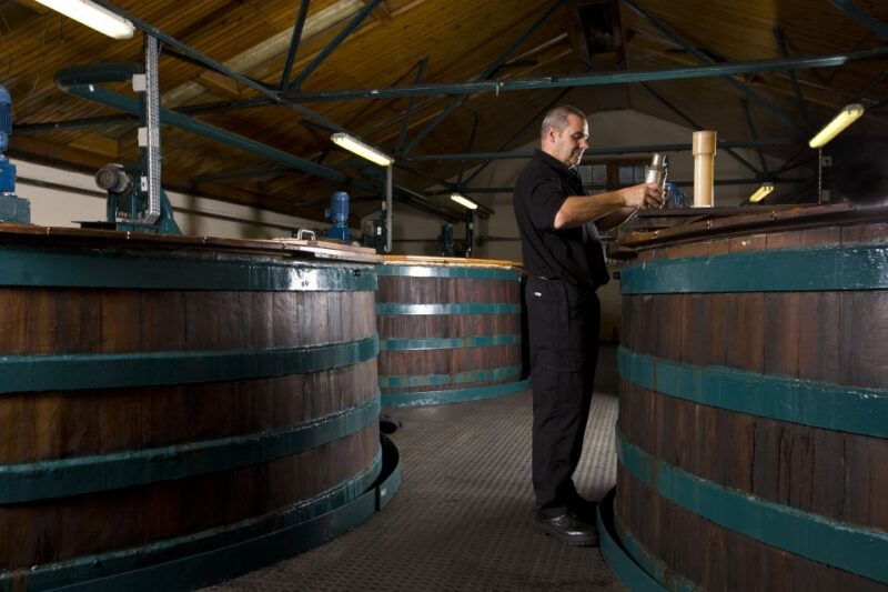 edinburgh-rosslyn-chapel-borders-glenkinchie-distillery