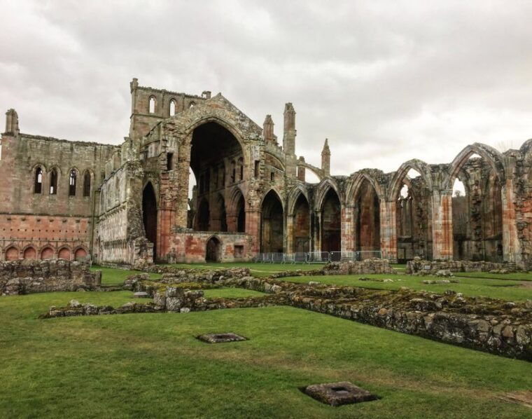 edinburgh-rosslyn-chapel-borders-glenkinchie-distillery