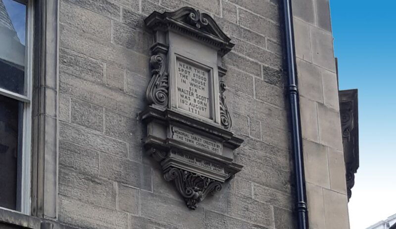 edinburgh-royal-mile-scottish-enlightenment-walking-tour