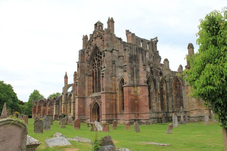 edinburgh-scottish-borders-online-road-trip-guidebook
